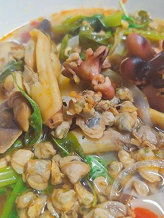 Măm măm mì ốc hến bạch tuột trứ danh - ảnh 3 mam mam mi oc hen bach tuot tru danh - anh 3