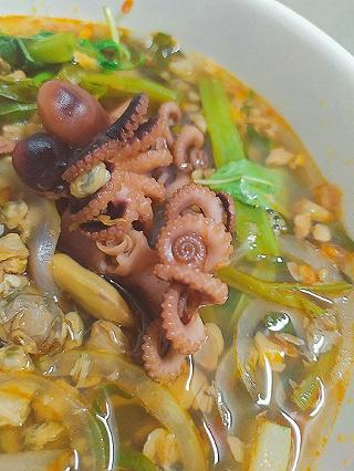 Măm măm mì ốc hến bạch tuột trứ danh - ảnh 4 mam mam mi oc hen bach tuot tru danh - anh 4