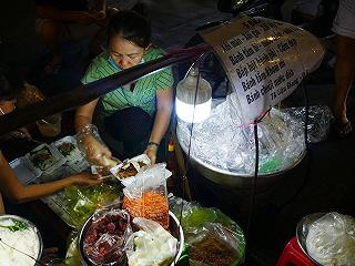 hàng xôi góc ngã tư đường Hậu Giang - ảnh 4 hang xoi goc nga tu duong hau giang - anh 4