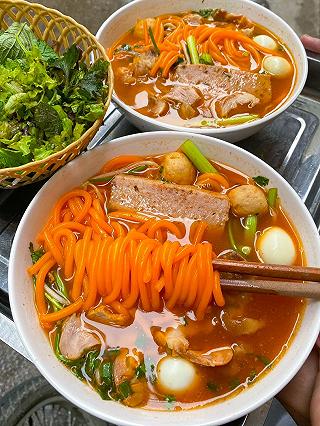 BÚN ĐỎ ĐẶC SẢN BUÔN MÊ THUỘT - ảnh 3 bun do dac san buon me thuot - anh 3