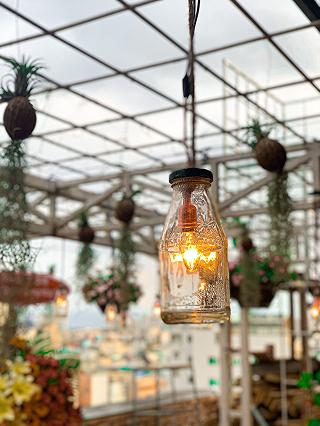 MỘT QUÁN ROOFTOP MỚI TOANH NGAY TẠI QUẬN 4 - ảnh 3 mot quan rooftop moi toanh ngay tai quan 4 - anh 3