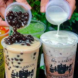 HẺM có gì ngon, mà lần nào đi ngang cũng thấy đông nghét nghèn nghẹt ⁉️⁉️⁉️ - ảnh 1 hẻm có gì ngon, mà lần nào di ngang cũng thấy dông nghét nghèn ngheot ⁉️⁉️⁉️ - anh 1