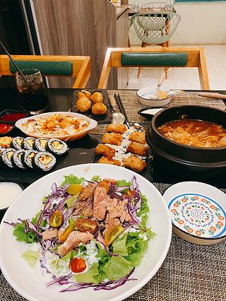 Chúng ta của Hiện tại khá là đói nha,kéo ngay hội bạn tới BODO Korean Kitchen ngay nhé! - ảnh 2 chung ta cua hien tai kha la doi nha,keo ngay hoi ban toi bodo korean kitchen ngay nhe! - anh 2