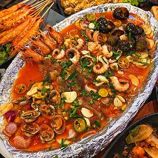 Quán nhậ.u có mồi nhắm siêu ngon Lại còn tặng 1 món bất kì trong menu không giới hạn giá tiền 😱 - ảnh 4 quan nha.u co moi nham sieu ngon lai con tang 1 mon bat ki trong menu khong gioi han gia tien 😱 - anh 4