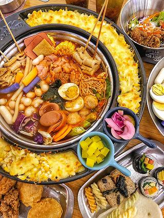 THỜI TỚI CẢN KO KỊP, ĂN SPICY BOX CHƯA TỚI 70K Ú LA LA ~~~ - ảnh 1 thoi toi can ko kip, an spicy box chua toi 70k u la la ~~~ - anh 1