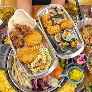 THỜI TỚI CẢN KO KỊP, ĂN SPICY BOX CHƯA TỚI 70K Ú LA LA ~~~ - ảnh 2 thoi toi can ko kip, an spicy box chua toi 70k u la la ~~~ - anh 2