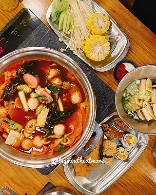 Trải nghiệm bản thân lần đầu đến với Spicy Box - ảnh 2 trai nghiem ban than lan dau den voi spicy box - anh 2