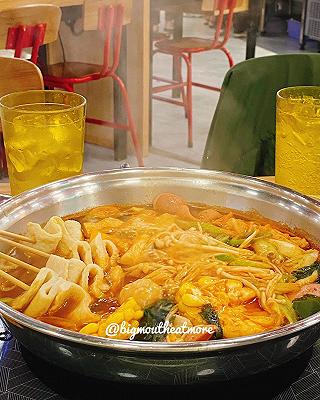 Trải nghiệm bản thân lần đầu đến với Spicy Box - ảnh 3 trai nghiem ban than lan dau den voi spicy box - anh 3
