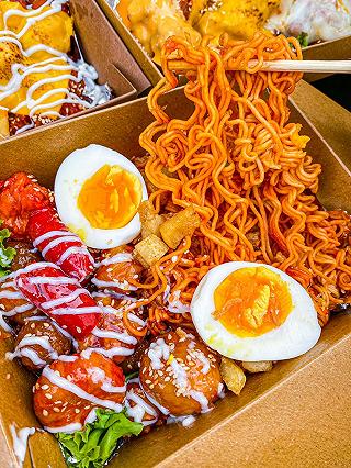 MÌ TRỘN TÓP MỠ, GÀ 3 LOẠI PHÔ MAI siu mờ lem, SỮA CHUA VẢI siu lạ miệng 🤤 - ảnh 3 mi tron top mo, ga 3 loai pho mai siu mo lem, sua chua vai siu la mieng 🤤 - anh 3