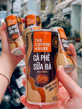 Mua liền tay lon cafe sữa đá bừng tỉnh ngày mới cùng “Nhà Cafe” - ảnh 4 mua lien tay lon cafe sua da bung tinh ngay moi cung “nha cafe” - anh 4