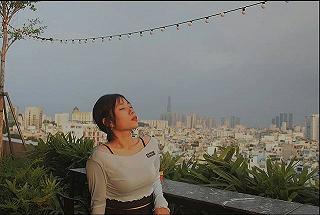 KHÁM PHÁ TÒA NHÀ TRỐNG NÓC TẠI PHÚ NHUẬN - ảnh 3 kham pha toa nha trong noc tai phu nhuan - anh 3