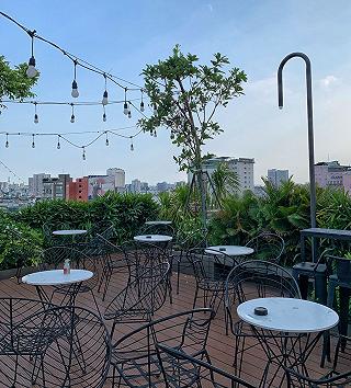 Một Chiếc Rooftop Sang Xịn Mịn Giữa Lòng Phú Nhuận - ảnh 2 mot chiec rooftop sang xin min giua long phu nhuan - anh 2