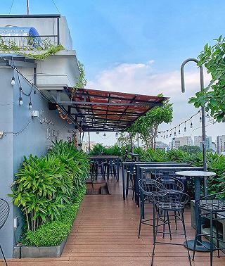 Một Chiếc Rooftop Sang Xịn Mịn Giữa Lòng Phú Nhuận - ảnh 3 mot chiec rooftop sang xin min giua long phu nhuan - anh 3