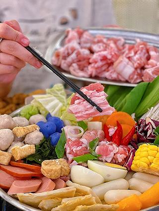 Bốc bốc bốc… SPICY BOX ưu đãi cho team 3 người siêu bốc tháng 11 này 🔥 - ảnh 6 boc boc boc… spicy box uu dai cho team 3 nguoi sieu boc thang 11 nay 🔥 - anh 6