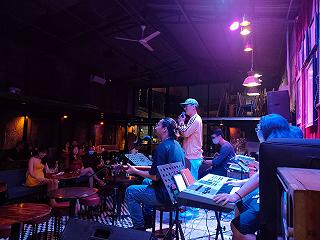 Phòng trà - Quán Cafe Acoustic Thủ Đức - Quán Bar Live Music - ảnh 4 phong tra - quan cafe acoustic thu duc - quan bar live music - anh 4