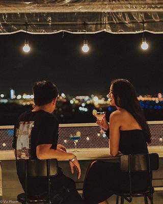 MỘT ROOFTOP VIEW SÂN BAY BẠN ĐÃ THỬ CHƯA - ảnh 3 mot rooftop view san bay ban da thu chua - anh 3