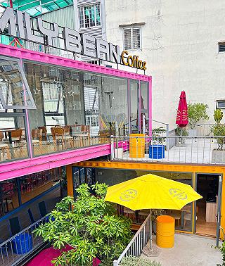 QUÁN CAFE TỪ NHỮNG KHỐI CONTAINER - ảnh 3 quan cafe tu nhung khoi container - anh 3
