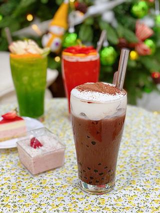 🎄ĐẾN YOUNG TEA ĐỂ CÓ NHỮNG BỨC HÌNH NOEL XINH LUNG LINH NHA 🤩 - ảnh 6 🎄den young tea de co nhung buc hinh noel xinh lung linh nha 🤩 - anh 6