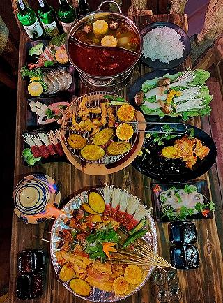 𝐒𝐀𝐘 𝐂Ù𝐍𝐆 𝐓𝐇𝐔𝐍𝐆 𝐋Ũ𝐍𝐆 ĐÈ𝐍 🍻✨ - ảnh 1 𝐒𝐀𝐘 𝐂u𝐍𝐆 𝐓𝐇𝐔𝐍𝐆 𝐋u𝐍𝐆 de𝐍 🍻✨ - anh 1