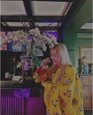 Karaoke mang phong cách Đông Dương - ảnh 1 karaoke mang phong cach dong duong - anh 1