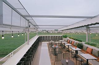 CHIẾC ROOFTOP CHO NHỮNG NGÀY LANG THANG - ảnh 1 chiec rooftop cho nhung ngay lang thang - anh 1
