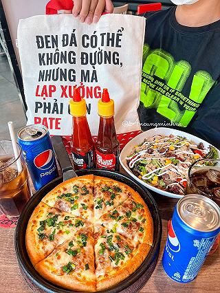 💥 Pizza Pate Lạp Xưởng mới lạ ngonnn nhức nách tại Pizza Hut 🤠 💥 - ảnh 1 💥 pizza pate lap xuong moi la ngonnn nhuc nach tai pizza hut 🤠 💥 - anh 1