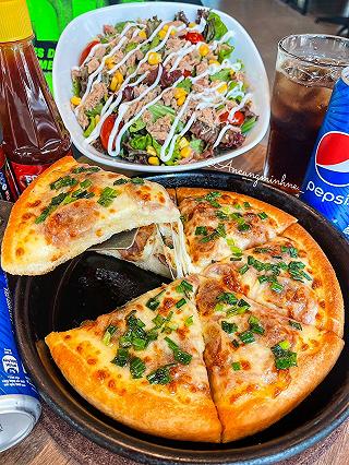 💥 Pizza Pate Lạp Xưởng mới lạ ngonnn nhức nách tại Pizza Hut 🤠 💥 - ảnh 2 💥 pizza pate lap xuong moi la ngonnn nhuc nach tai pizza hut 🤠 💥 - anh 2