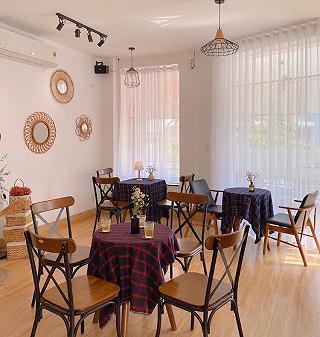 Quán cafe gì mà ngọt như kẹo bông thế này ???? Chắc chắn là ” CAFEIN “ rồi - ảnh 6 quán cafe gì mà ngoot như keoo bông thế này ???? chắc chắn là ” cafein “ rồi - anh 6