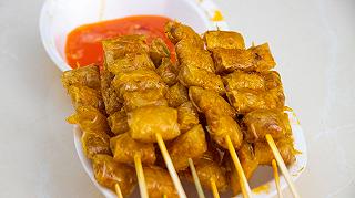 XIÊN CHẢ RAM NƯỚNG PHÚ YÊN 5K/XIÊN - ảnh 6 xien cha ram nuong phu yen 5k/xien - anh 6