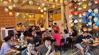 Quán Hải Sản Sen Đại Việt - Tươi Ngon, Giá Phải Chăng trên Phố Tây Bùi Viện - ảnh 2 quan hai san sen dai viet - tuoi ngon, gia phai chang tren pho tay bui vien - anh 2