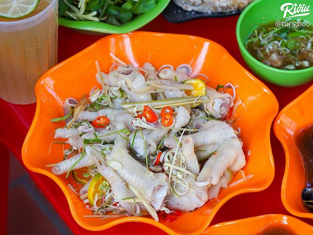 Rôm rả quán ốc vỉa hè đông nghịt khách của teen Hà Đông - ảnh 18 rom ra quan oc via he dong nghit khach cua teen ha dong - anh 18