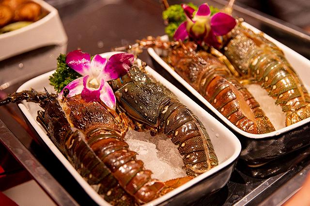 Tấp liền quán lẩu của Ninh Dương Lan Ngọc mới khai trương: nhiều góc sống ảo xịn đét được sao Việt check-in ầm ầm - ảnh 18 tap lien quan lau cua ninh duong lan ngoc moi khai truong: nhieu goc song ao xin det duoc sao viet check-in am am - anh 18