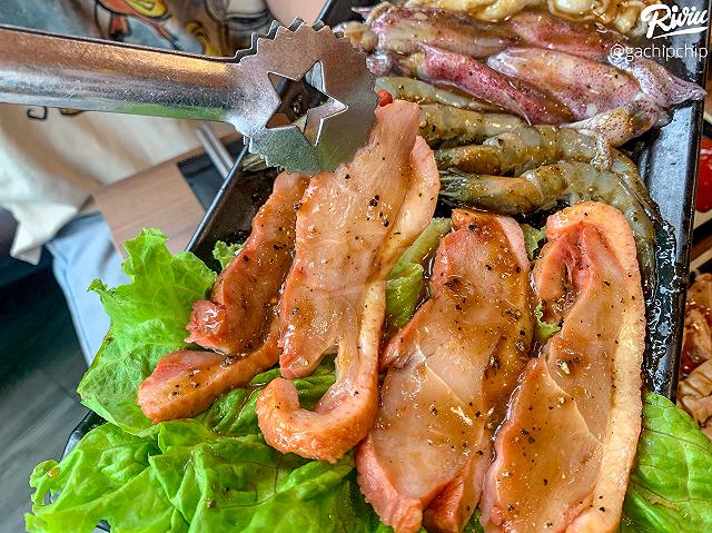 ghe ngay quan buffet lau nuong ngon gia re sieu quen thuoc cua sinh vien tai chinh khu bac tu liem - anh 17