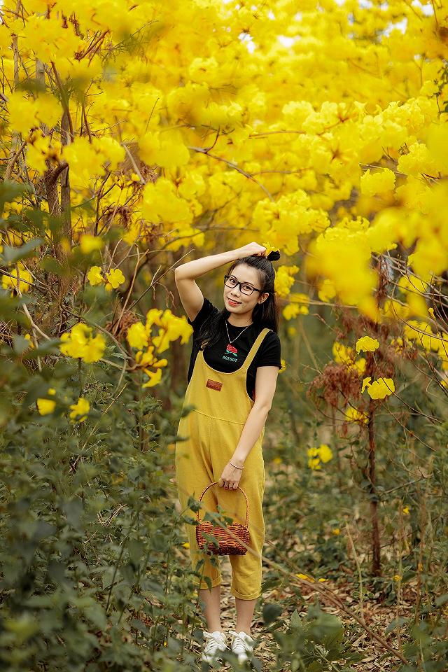 lac giua vuon hoa phong linh dep hut hon nhu chon co tich - anh 16