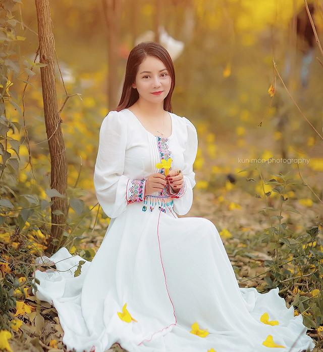 lac giua vuon hoa phong linh dep hut hon nhu chon co tich - anh 9