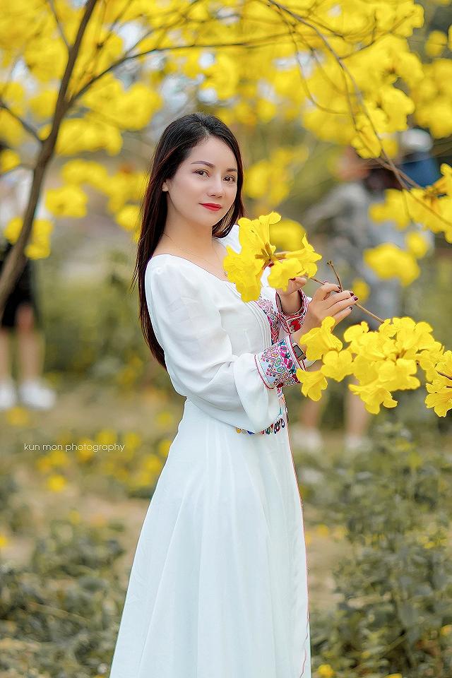 lac giua vuon hoa phong linh dep hut hon nhu chon co tich - anh 23