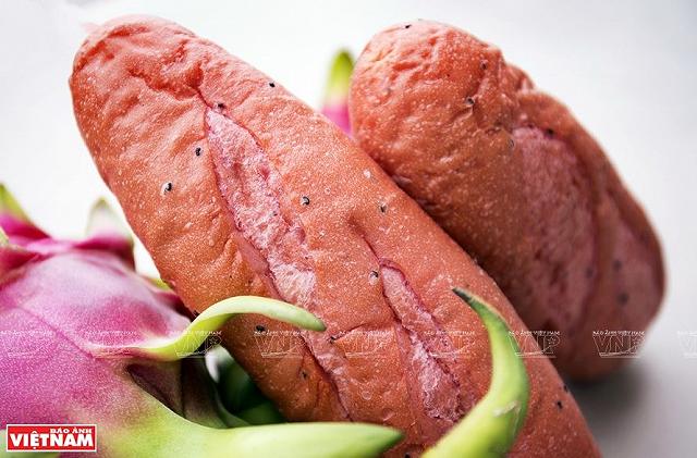 Điểm danh TOP MÓN BÁNH MÌ 'HUYỀN THOẠI' CỦA BIG C từng làm 'khuynh đảo' dàn sao Hàn - ảnh 19 diem danh top mon banh mi "huyen thoai" cua big c tung lam "khuynh dao" dan sao han - anh 19