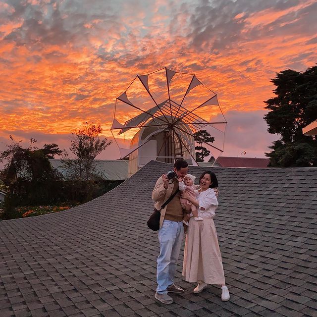 Đà Lạt có thêm chỗ check-in mới leng keng: MÁI NHÀ SỐNG ẢO ngắm hoàng hôn bao xịn sò - ảnh 8 da lat co them cho check-in moi leng keng: mai nha song ao ngam hoang hon bao xin so - anh 8