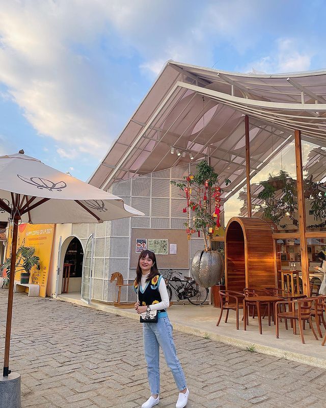 Đà Lạt có thêm chỗ check-in mới leng keng: MÁI NHÀ SỐNG ẢO ngắm hoàng hôn bao xịn sò - ảnh 4 da lat co them cho check-in moi leng keng: mai nha song ao ngam hoang hon bao xin so - anh 4