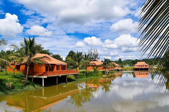 Phát hiện điểm trốn nắng tắm hồ bơi vô cực view núi rừng đẹp như 'thiên đường Bali' sát Sài Gòn - ảnh 11 phat hien diem tron nang tam ho boi vo cuc view nui rung dep nhu "thien duong bali" sat sai gon - anh 11