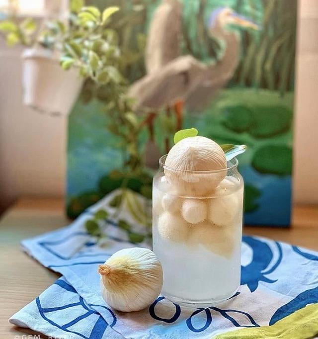 Thử một lần mê luôn MỘNG DỪA TƯƠI NGỌT MÁT đặc sản của miền tây - ảnh 23 thu mot lan me luon mong dua tuoi ngot mat dac san cua mien tay - anh 23