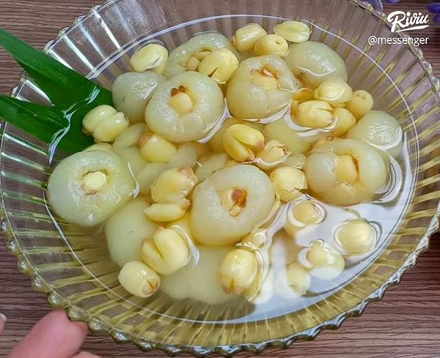 cach nau che hat sen long nhan ngot bui giai nhiet ngay he - anh 1