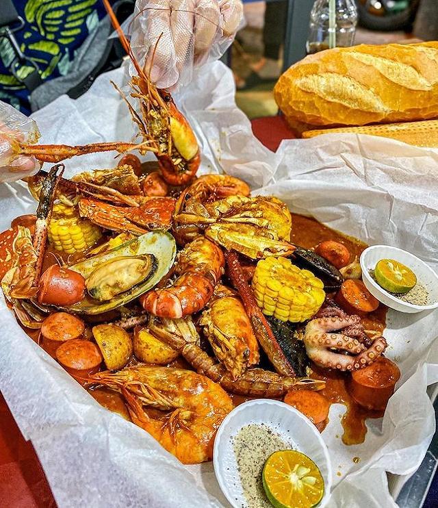 lap team chen gap hai san xo hot hit tro lai mua dong ha noi - anh 10