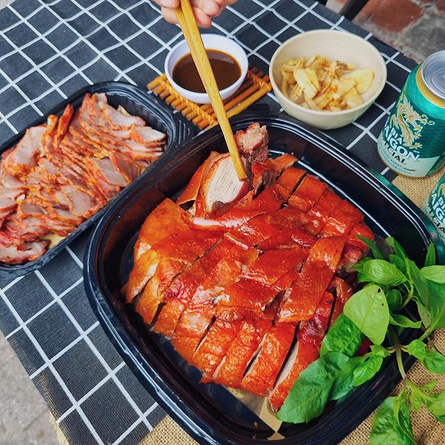 Hót hòn họt VỊT QUAY TÌ BÀ chuẩn Quảng Đông có ngoại hình siêu độc - ảnh 1 hot hon hot vit quay ti ba chuan quang dong co ngoai hinh sieu doc - anh 1