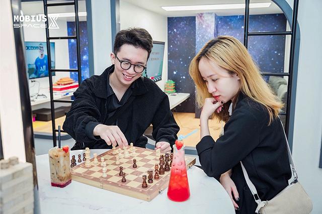 Mobius Space - mô hình cafe board game 'chanh xả' đầu tiên tại Hà Nội - ảnh 1 mobius space - mo hinh cafe board game "chanh xa" dau tien tai ha noi - anh 1