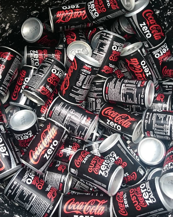 Săn lùng những PHIÊN BẢN COCACOLA ĐỘC LẠ hiếm có khó tìm ở Việt Nam - ảnh 36 san lung nhung phien ban cocacola doc la hiem co kho tim o viet nam - anh 36