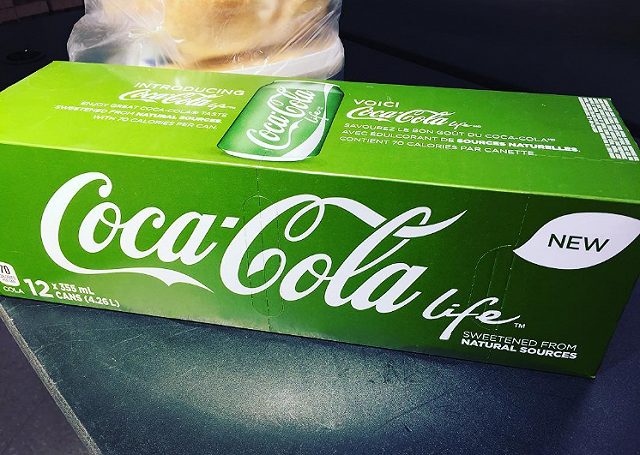 Săn lùng những PHIÊN BẢN COCACOLA ĐỘC LẠ hiếm có khó tìm ở Việt Nam - ảnh 13 san lung nhung phien ban cocacola doc la hiem co kho tim o viet nam - anh 13