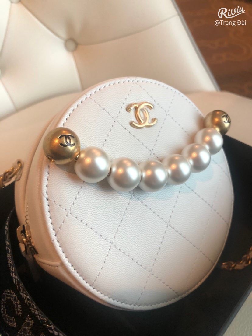 Top 7 Túi Chanel dây ngọc trai đẹp nhất  Ruby Luxury