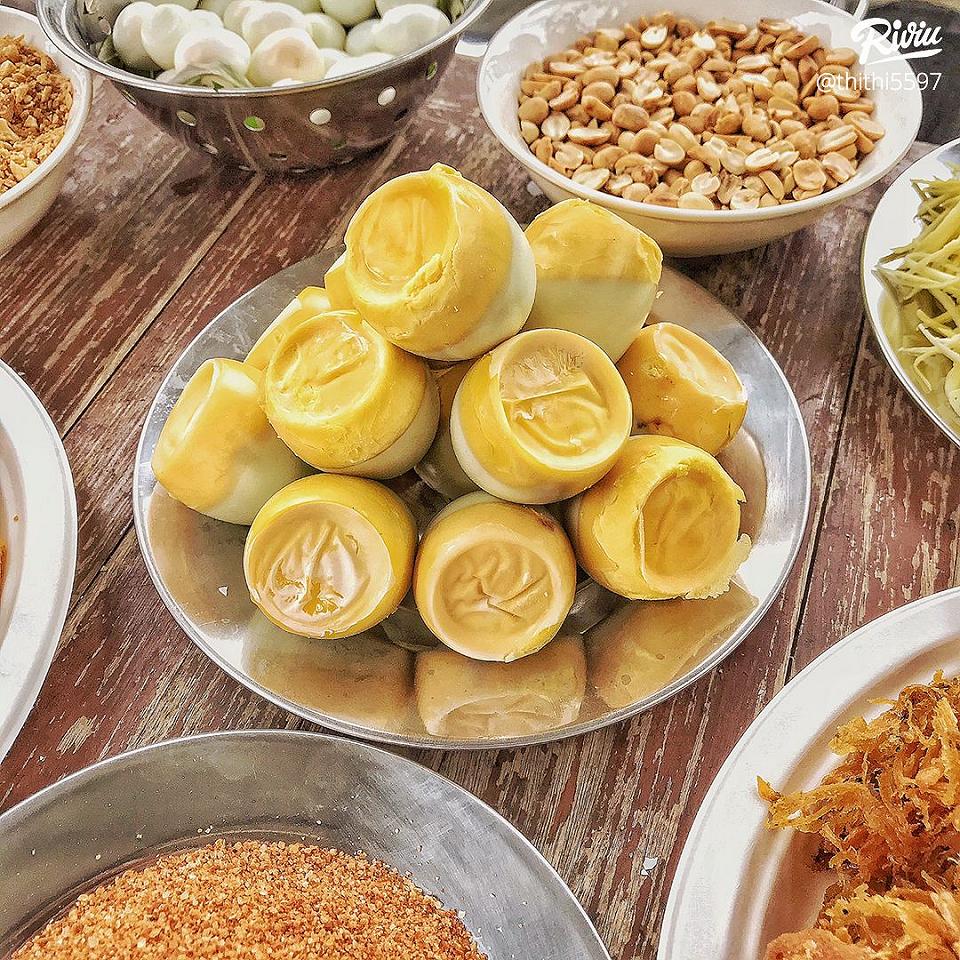 Thử làm THAU BÁNH TRÁNG TRỘN SA TẾ NANA CHÁY TỎI siêu to ...