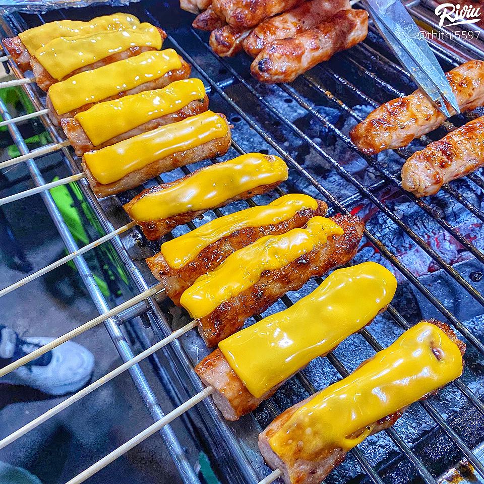 Luồn chợ ăn ngay NEM NƯỚNG THÁI ngập phô mai - chiến thả ga không lo viêm  túi | riviu.vn